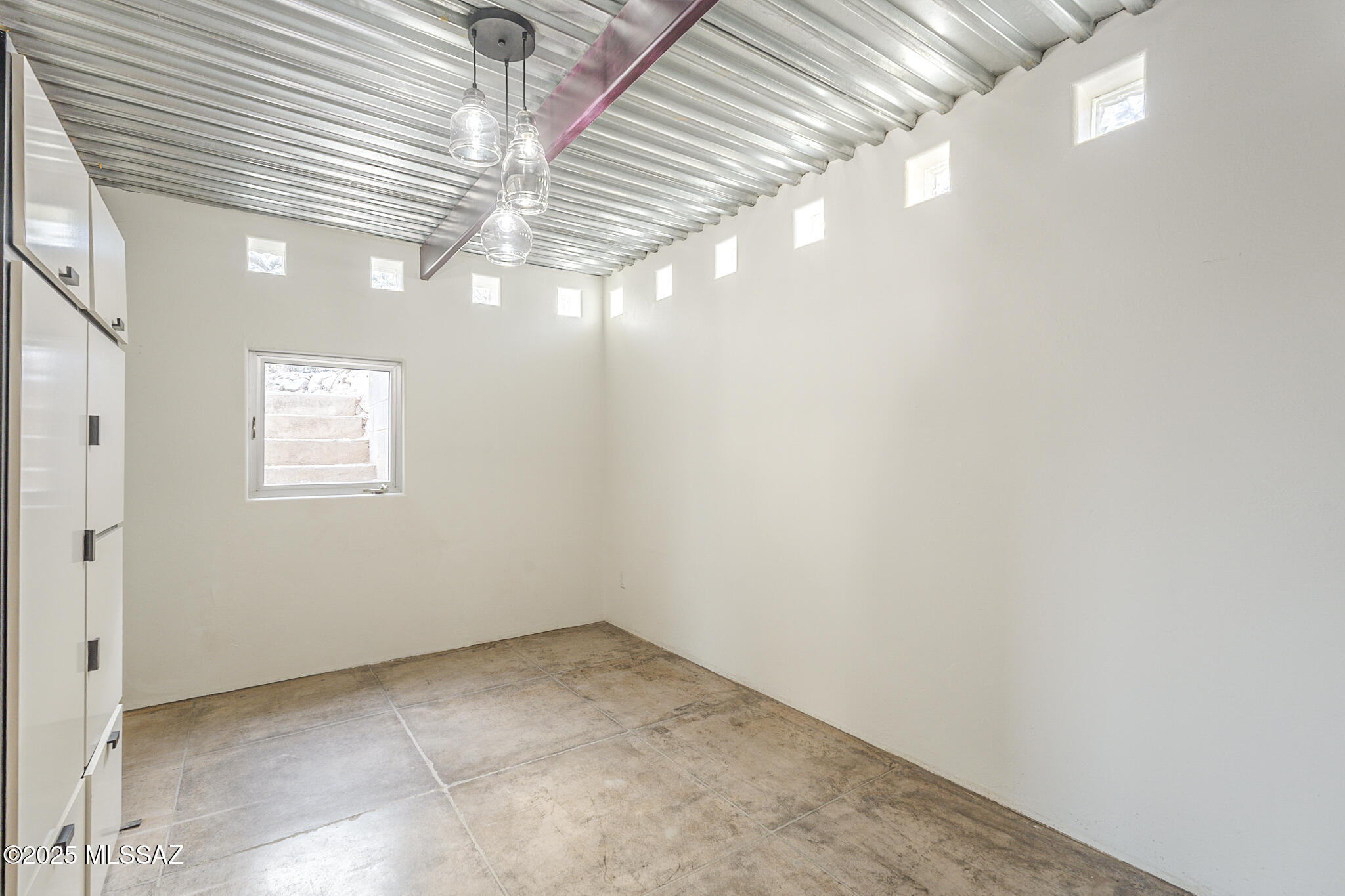 Tucson, Arizona, 85750, United States, 4 Bedrooms Bedrooms, ,3 BathroomsBathrooms,Residential,For Sale,1883244
