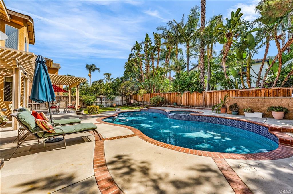 Eastvale, California, 92880, United States, 4 Bedrooms Bedrooms, ,3 BathroomsBathrooms,Residential,For Sale,1914327