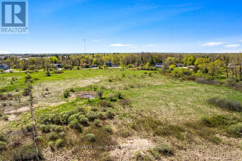 TAY VALLEY, Ontario, K7H 3C9, CA, ,Residential,For Sale,1867366