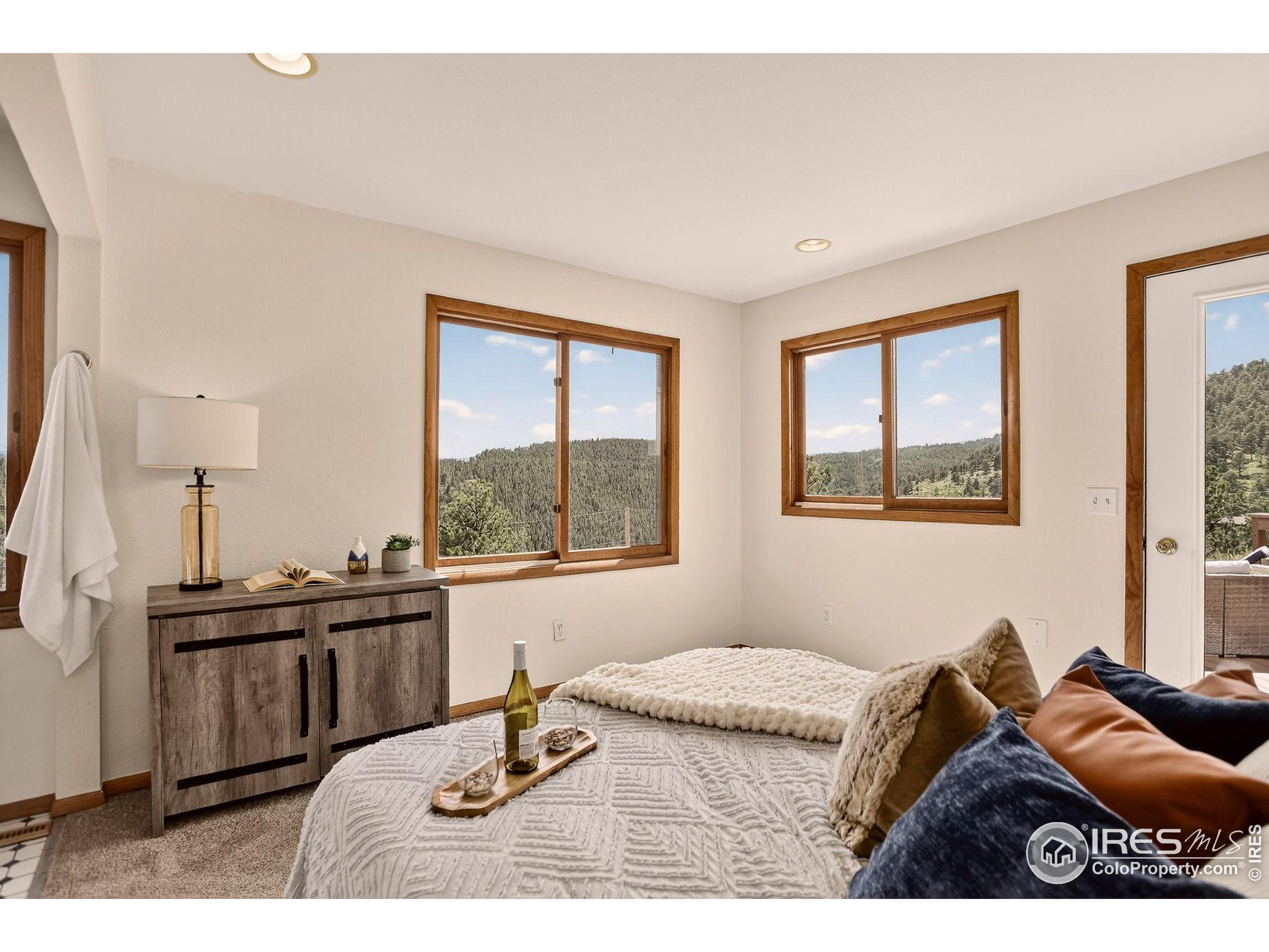 Boulder, Colorado, 80302, United States, 3 Bedrooms Bedrooms, ,1 BathroomBathrooms,Residential,For Sale,1890099