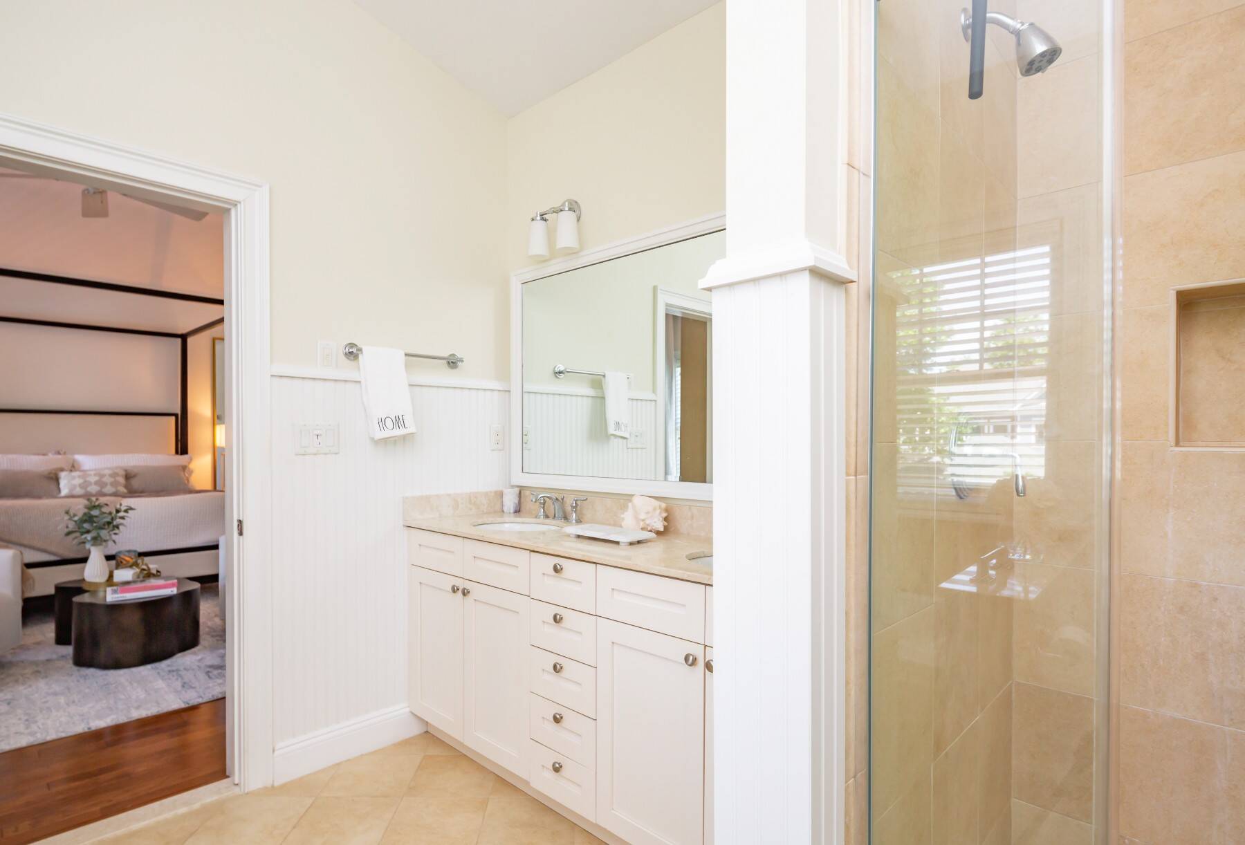  Beautiful Townhouse Condo - The Courtyards of Southampton - 物件實景