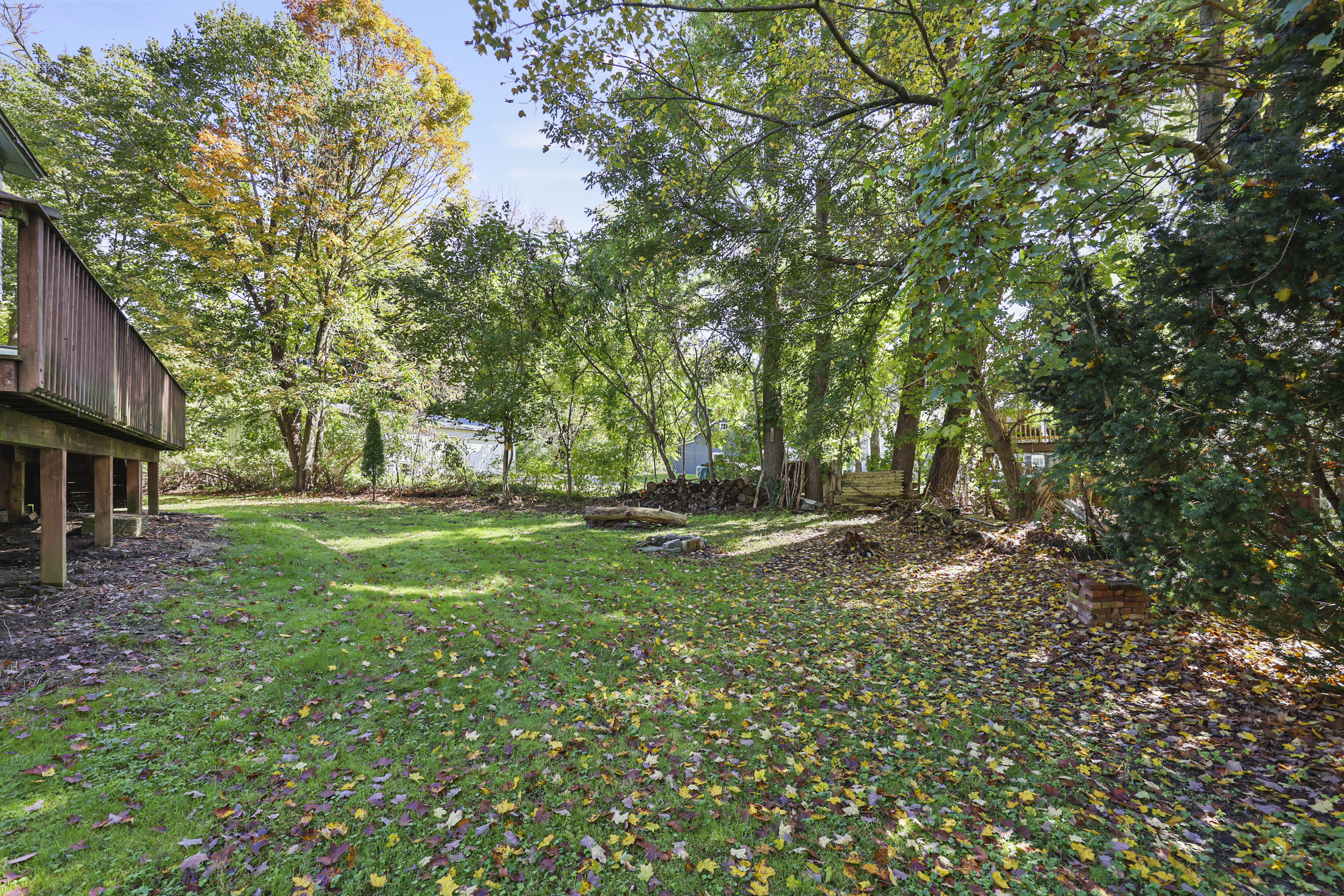  CHARMING STOCKBRIDGE 4-BED HOME AWAITS YOUR VISION - 物件實景