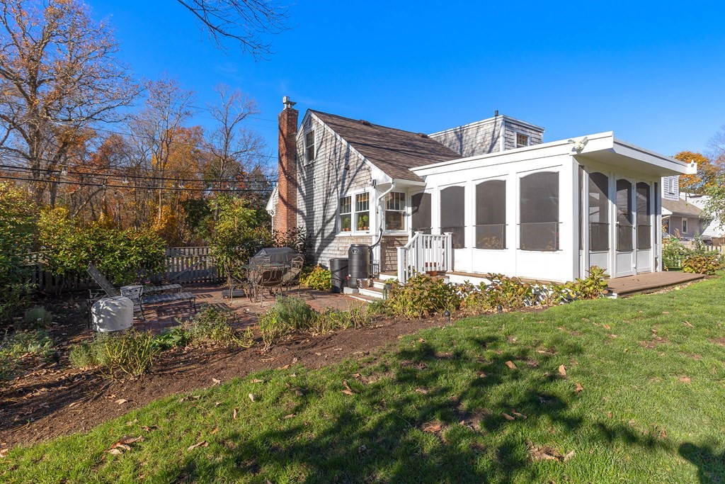 Cohasset, Massachusetts, 02025, United States, 3 Bedrooms Bedrooms, ,2 BathroomsBathrooms,Residential,For Sale,1925123