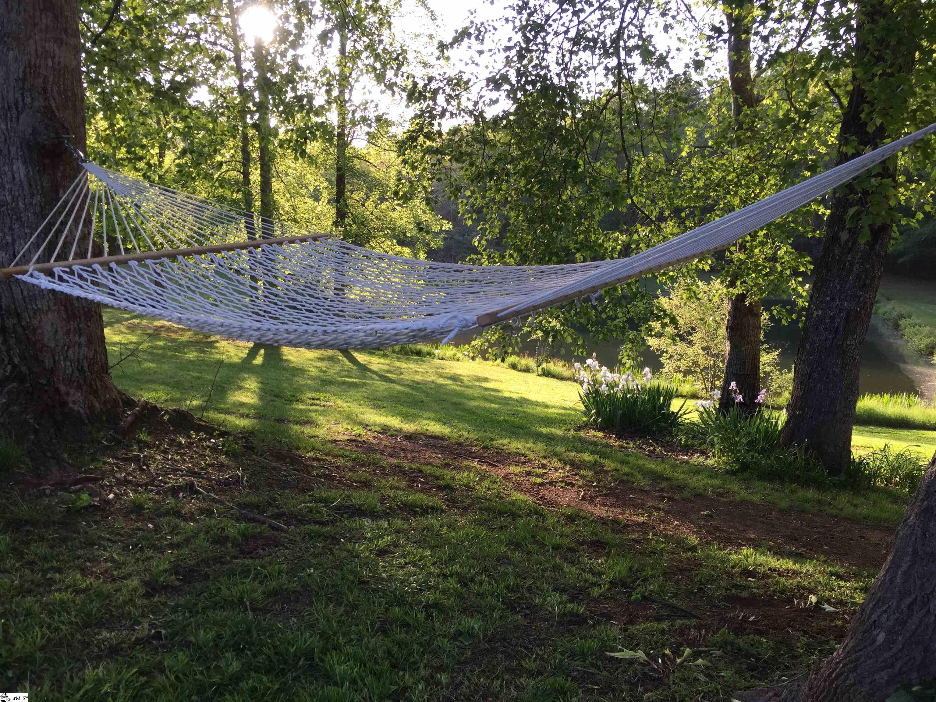 Pickens, South Carolina, 29671, United States, 4 Bedrooms Bedrooms, ,4 BathroomsBathrooms,Residential,For Sale,1975286