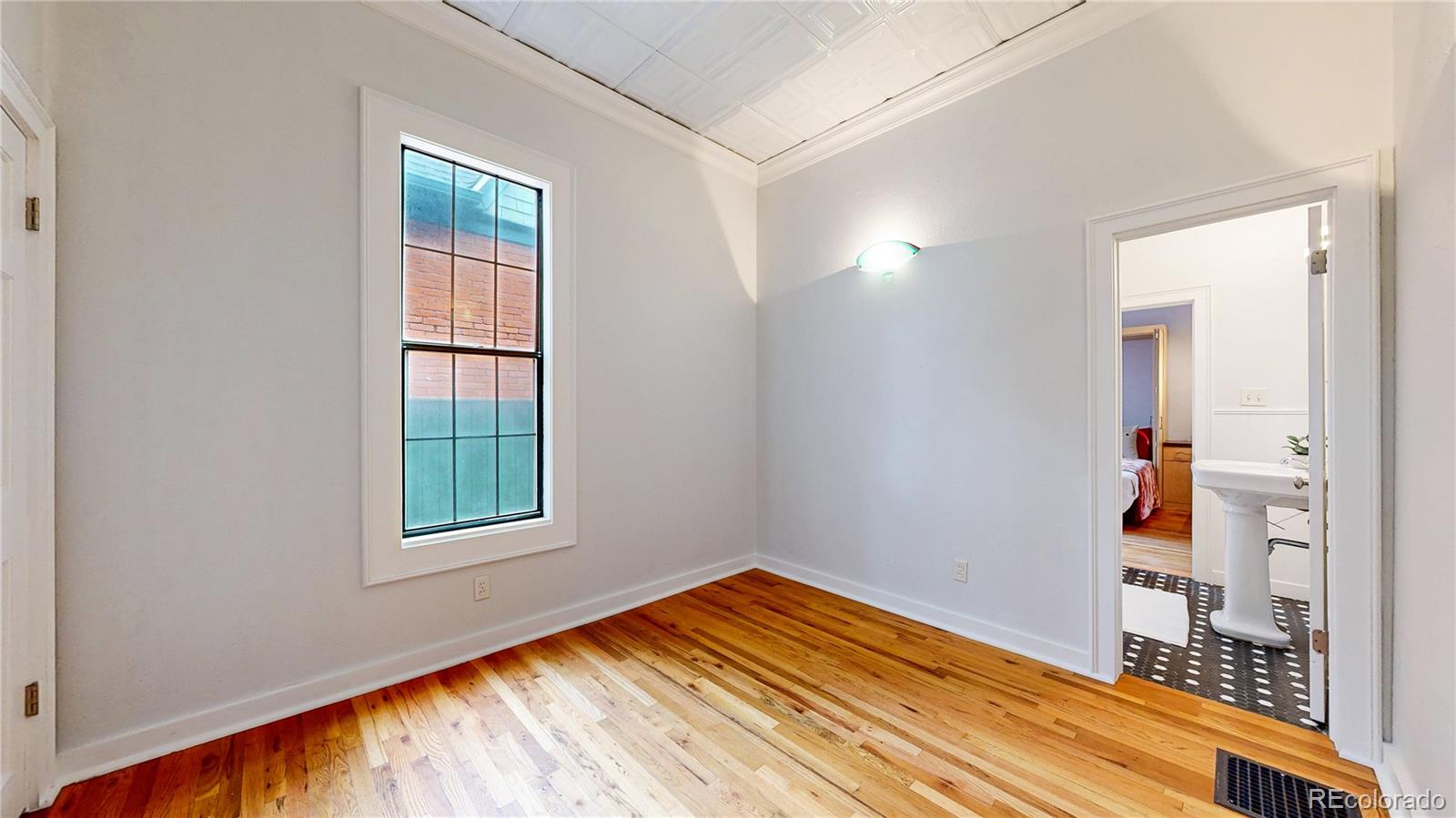 Denver, Colorado, 80211, United States, 3 Bedrooms Bedrooms, ,1 BathroomBathrooms,Residential,For Sale,1940006