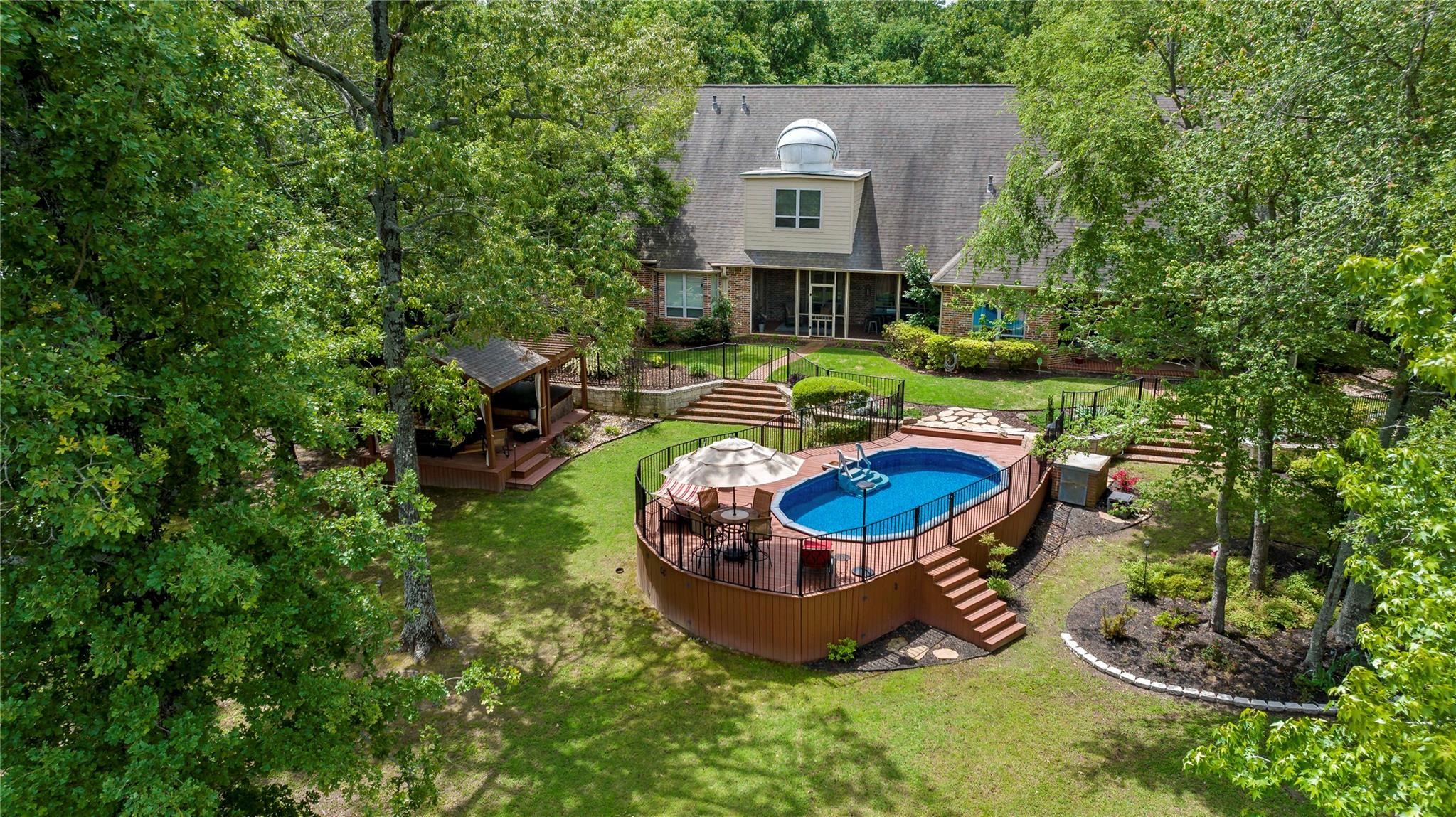 Powderly, Texas, 75473, United States, 5 Bedrooms Bedrooms, ,5 BathroomsBathrooms,Residential,For Sale,2024078