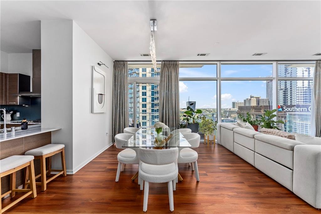 Atlanta, Georgia, 30308, United States, 2 Bedrooms Bedrooms, ,3 BathroomsBathrooms,Residential,For Sale,1967634