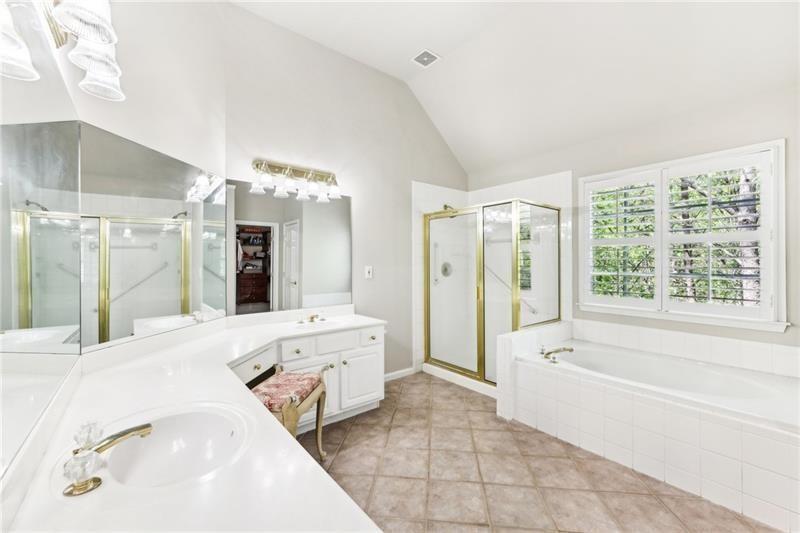 Cumming, Georgia, 30041, United States, 5 Bedrooms Bedrooms, ,4 BathroomsBathrooms,Residential,For Sale,2015955