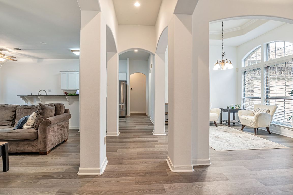 Austin, Texas, 78749, United States, 3 Bedrooms Bedrooms, ,2 BathroomsBathrooms,Residential,For Sale,1897269