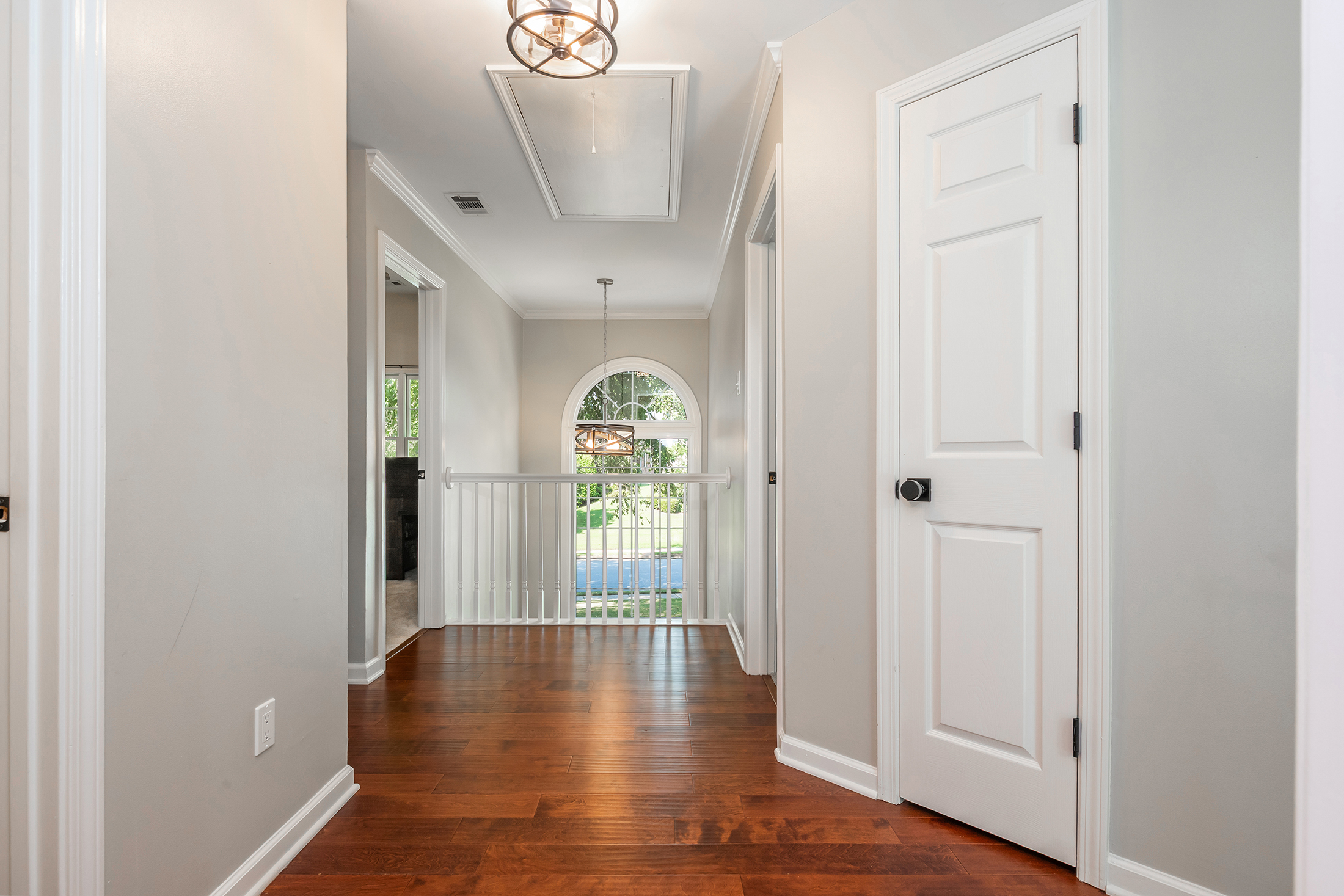  Timeless Charm Meets Effortless Everyday Living in the Heart of Alpharetta - 物件實景