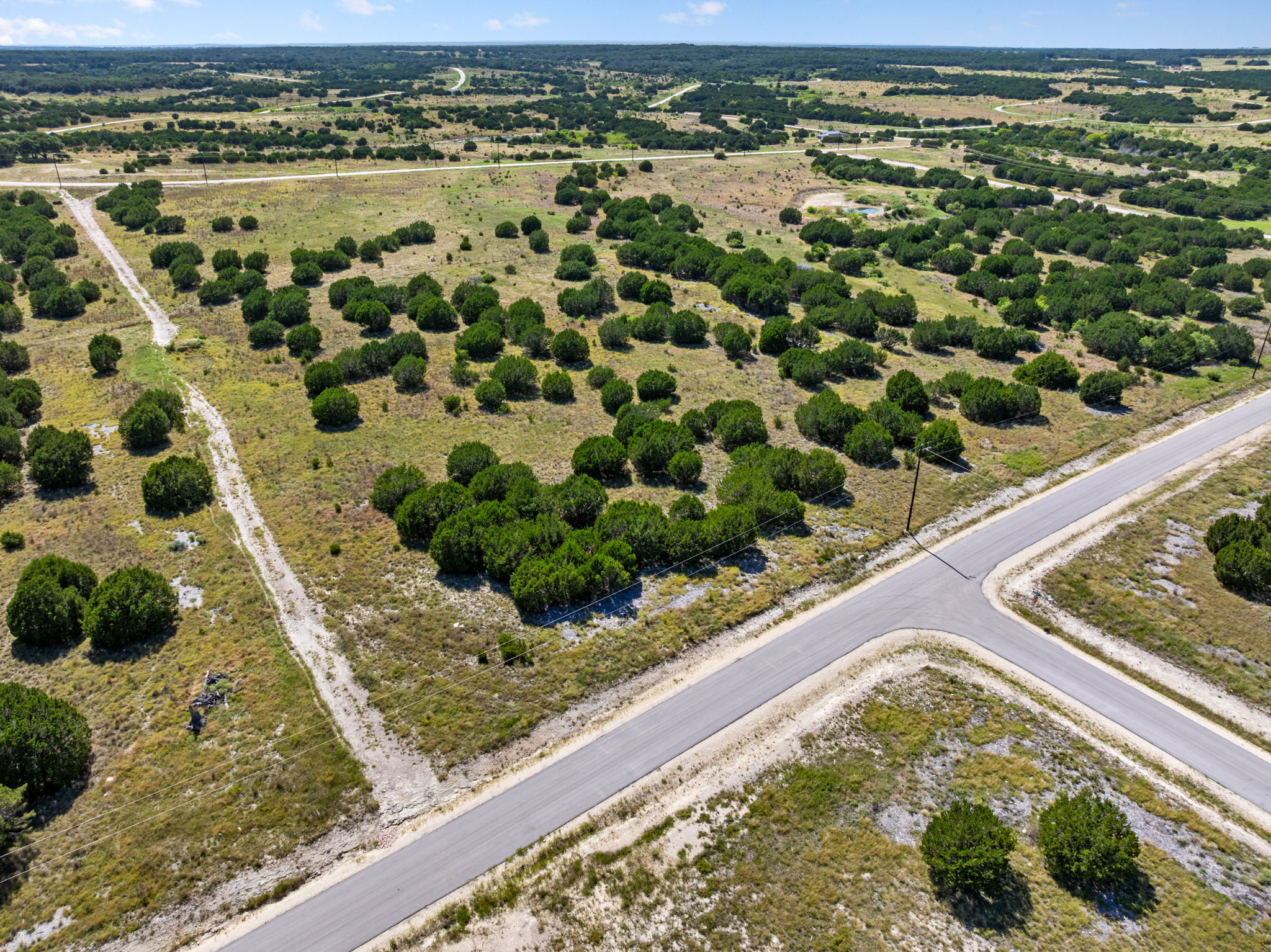  5 Acres  Gated Community & Scenic Views - 物件實景