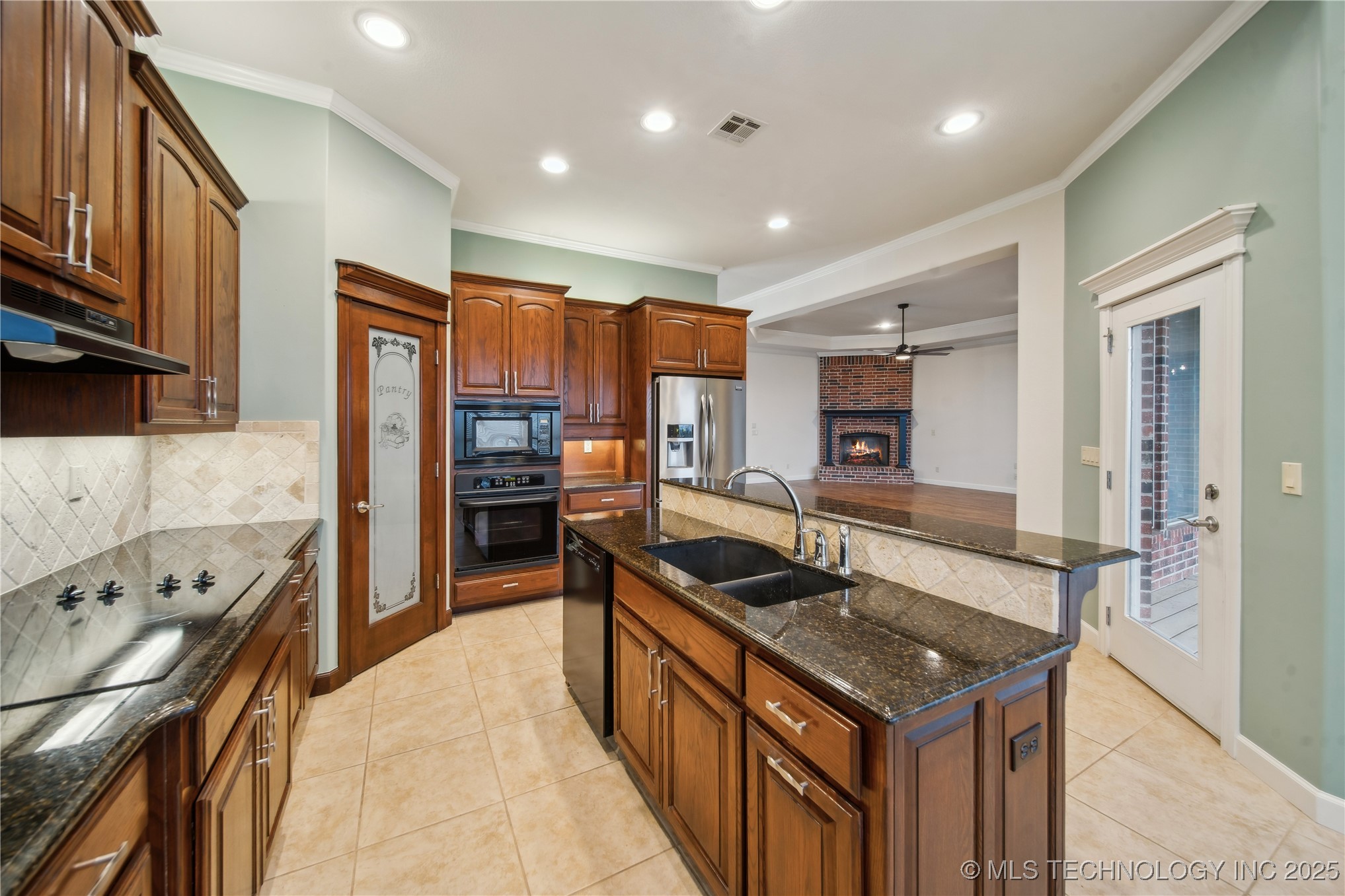 Tulsa, Oklahoma, 74145, United States, 5 Bedrooms Bedrooms, ,4 BathroomsBathrooms,Residential,For Sale,1758720