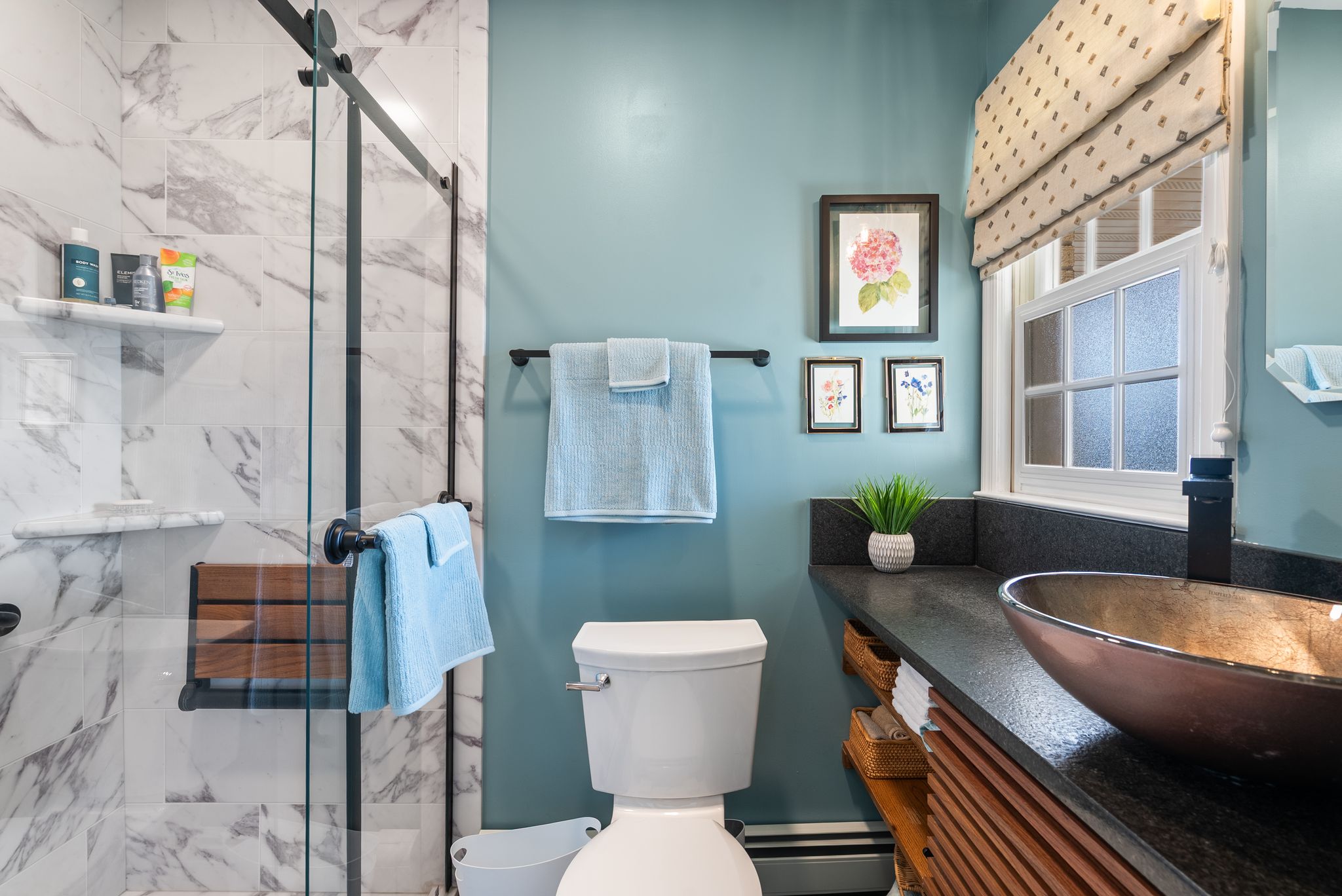  697 Cindy Blair Way - 物件實景