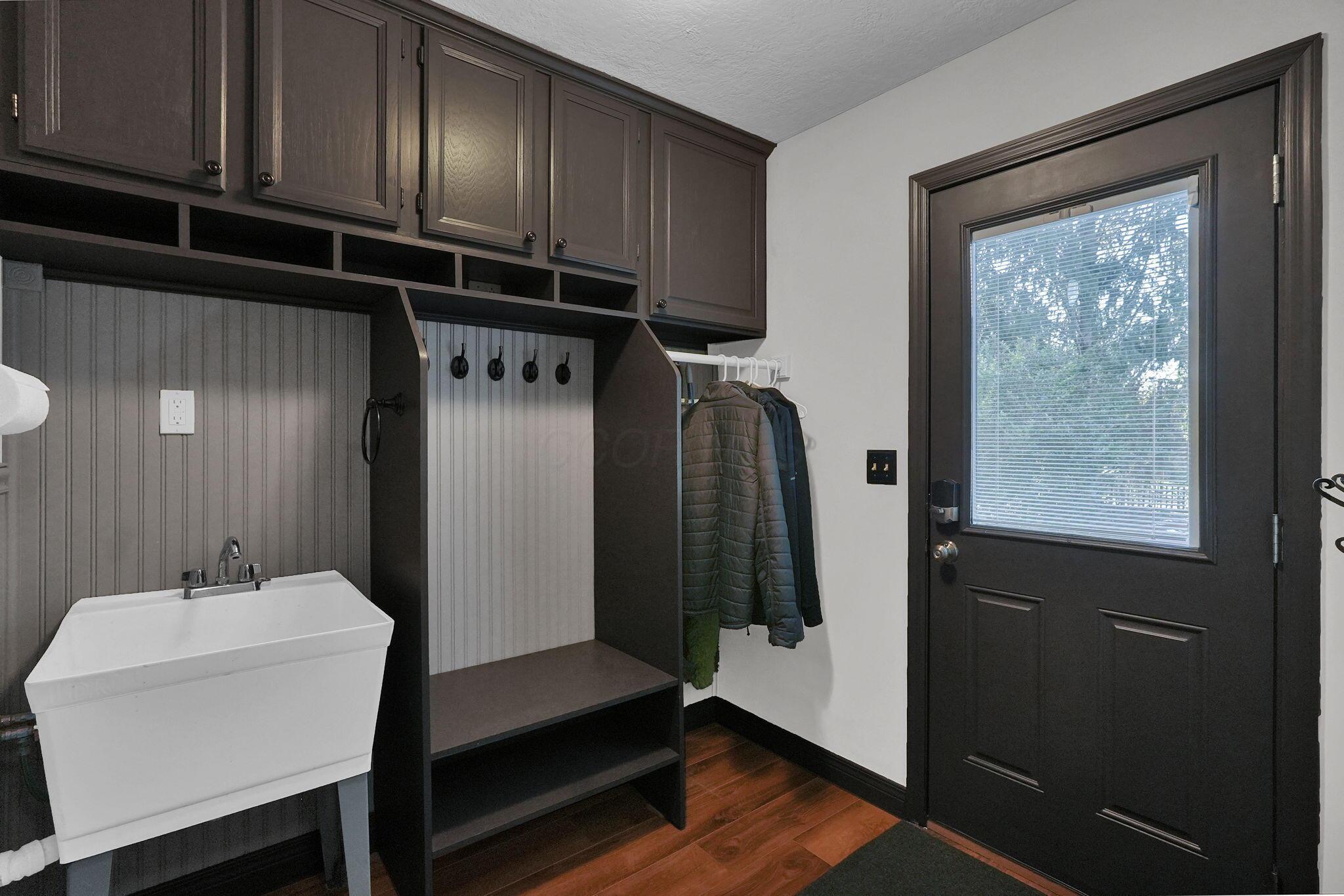 Canal Winchester, Ohio, 43110, United States, 4 Bedrooms Bedrooms, ,3 BathroomsBathrooms,Residential,For Sale,1988095