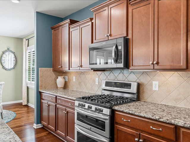 Fort Mill, South Carolina, 29715, United States, 3 Bedrooms Bedrooms, ,3 BathroomsBathrooms,Residential,For Sale,1981901