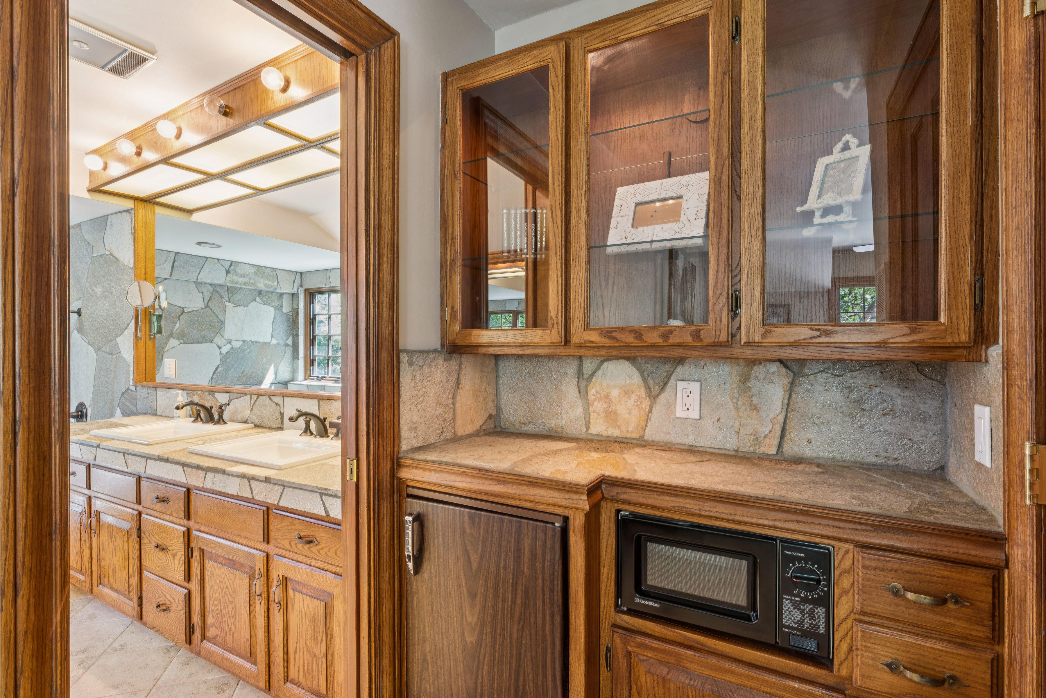  28476 North Shore Road, Lake Arrowhead, CA 92352 - 物件實景