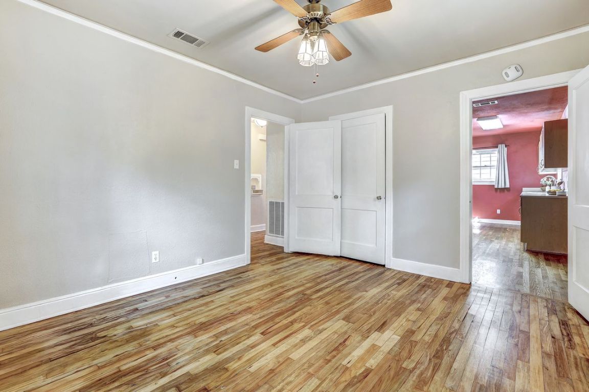 Austin, Texas, 78751, United States, 2 Bedrooms Bedrooms, ,2 BathroomsBathrooms,Residential,For Sale,1989110