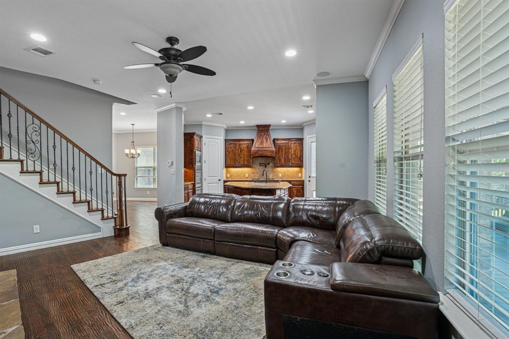 Flower Mound, Texas, 75022, United States, 5 Bedrooms Bedrooms, ,4 BathroomsBathrooms,Residential,For Sale,1991112