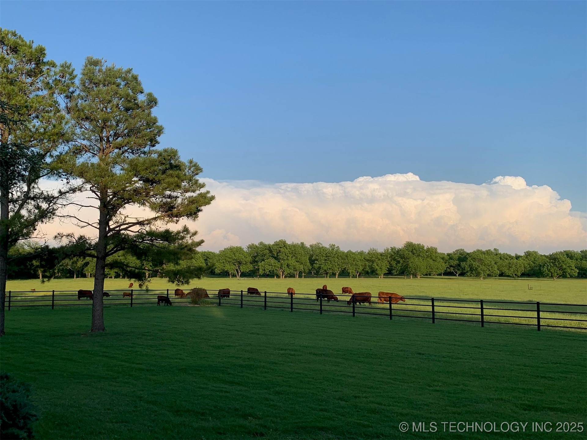 Mounds, Oklahoma, 74047, United States, 4 Bedrooms Bedrooms, ,6 BathroomsBathrooms,Residential,For Sale,1960960