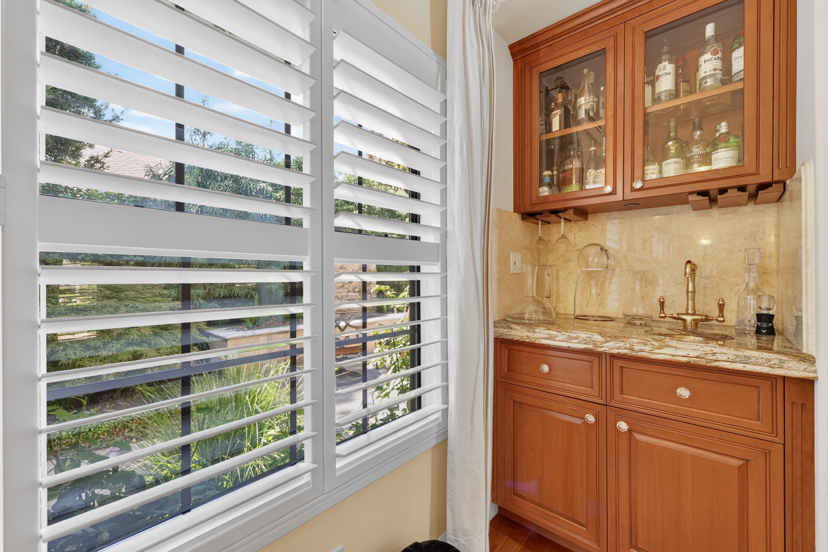  1073 Harrington Way, Carmichael, CA 95608 - 物件實景