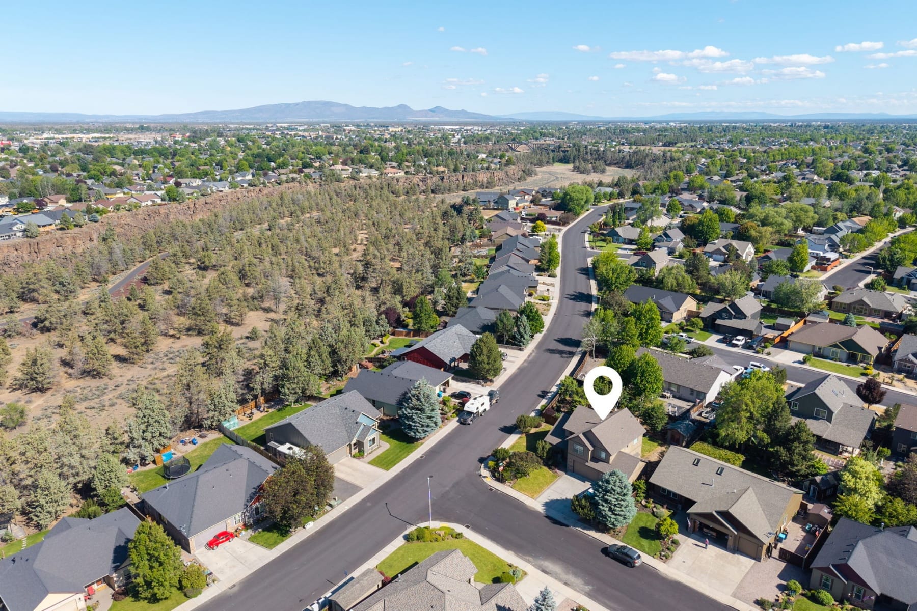  2108 NW Sterling Avenue Redmond, OR 97756 - 物件實景