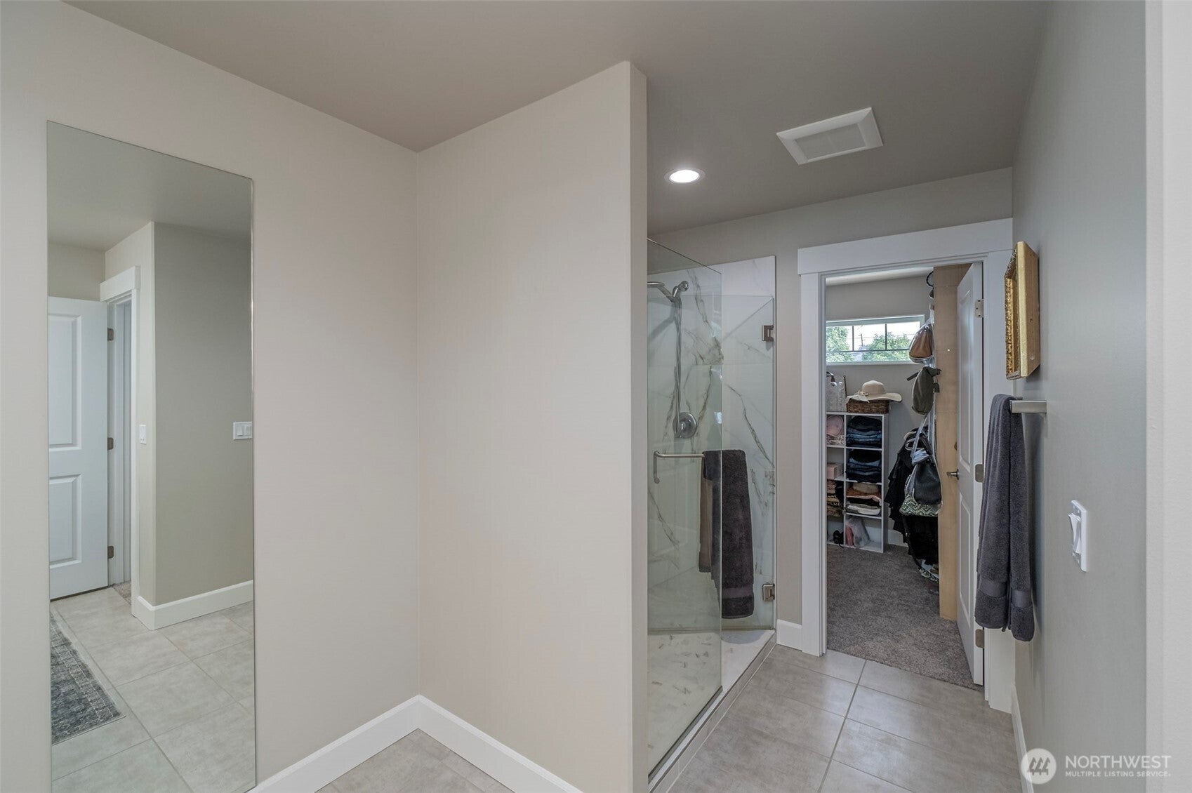 Wenatchee, Washington, 98801, United States, 3 Bedrooms Bedrooms, ,3 BathroomsBathrooms,Residential,For Sale,1911127