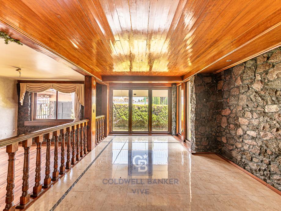 Avenida del Marquez, Metepec, Estado de méxico, 52178, Mexico, 4 Bedrooms Bedrooms, ,5 BathroomsBathrooms,Residential,For Sale,Avenida del Marquez,1615864