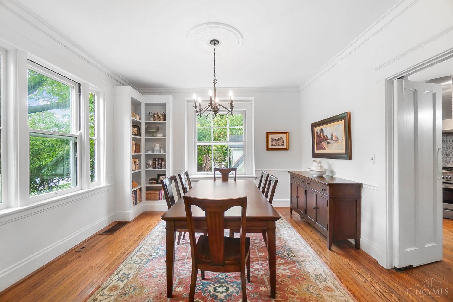 Cincinnati, Ohio, 45208, United States, 5 Bedrooms Bedrooms, ,5 BathroomsBathrooms,Residential,For Sale,1890144