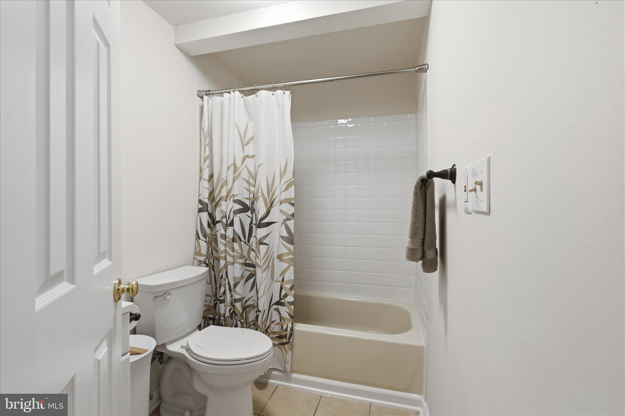 Woodbridge, Virginia, 22193, United States, 4 Bedrooms Bedrooms, ,4 BathroomsBathrooms,Residential,For Sale,2048672