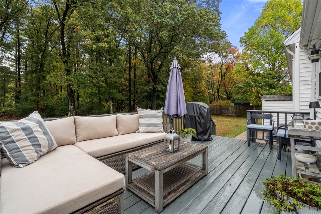 Medway, Massachusetts, 02053, United States, 4 Bedrooms Bedrooms, ,2 BathroomsBathrooms,Residential,For Sale,1975868