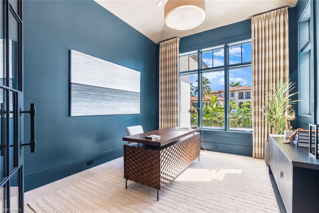 Naples, Florida, 34102, United States, 4 Bedrooms Bedrooms, ,6 BathroomsBathrooms,Residential,For Sale,2003055