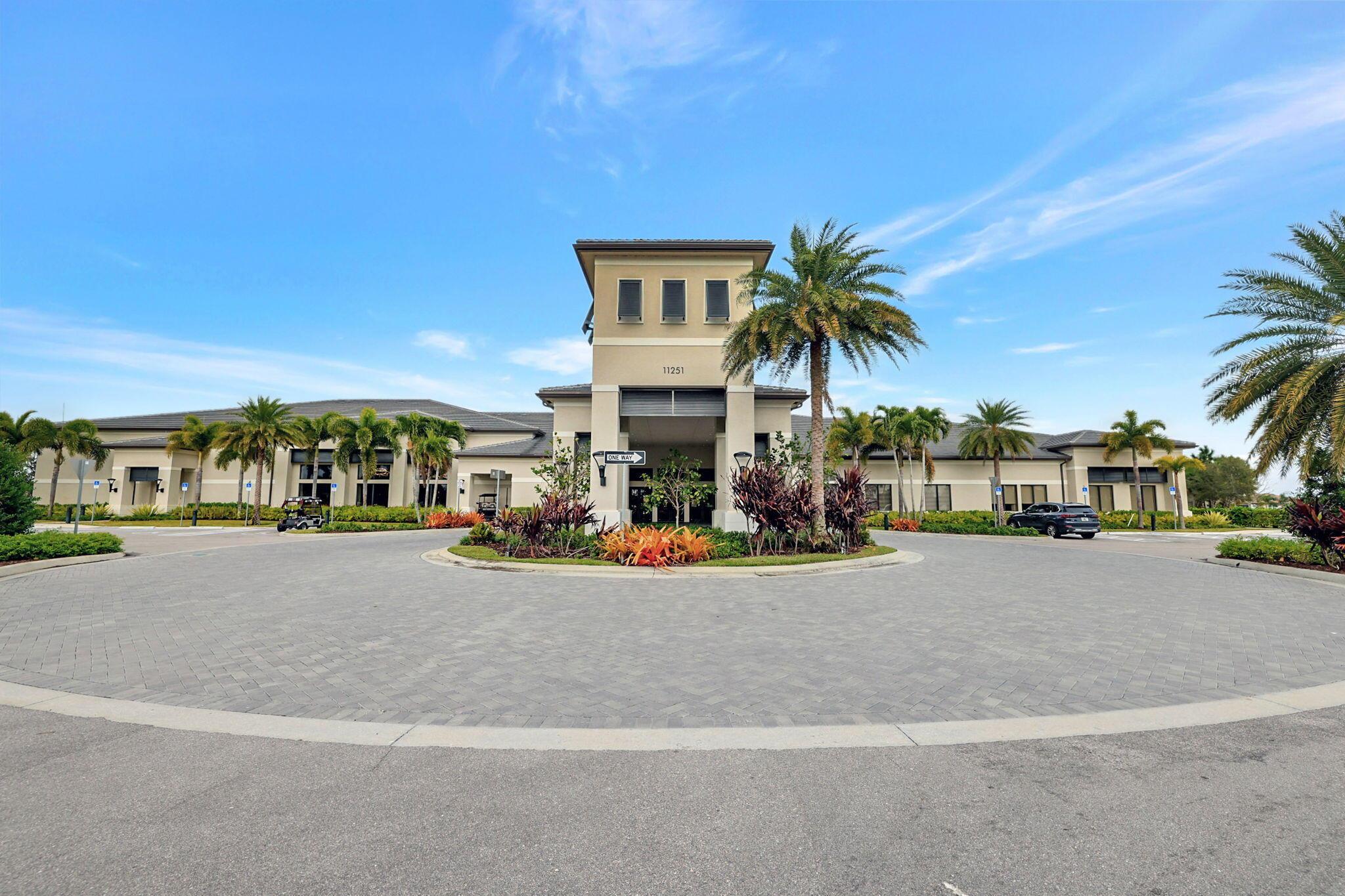 Port St Lucie, Florida, 34987, United States, 3 Bedrooms Bedrooms, ,4 BathroomsBathrooms,Residential,For Sale,1905739