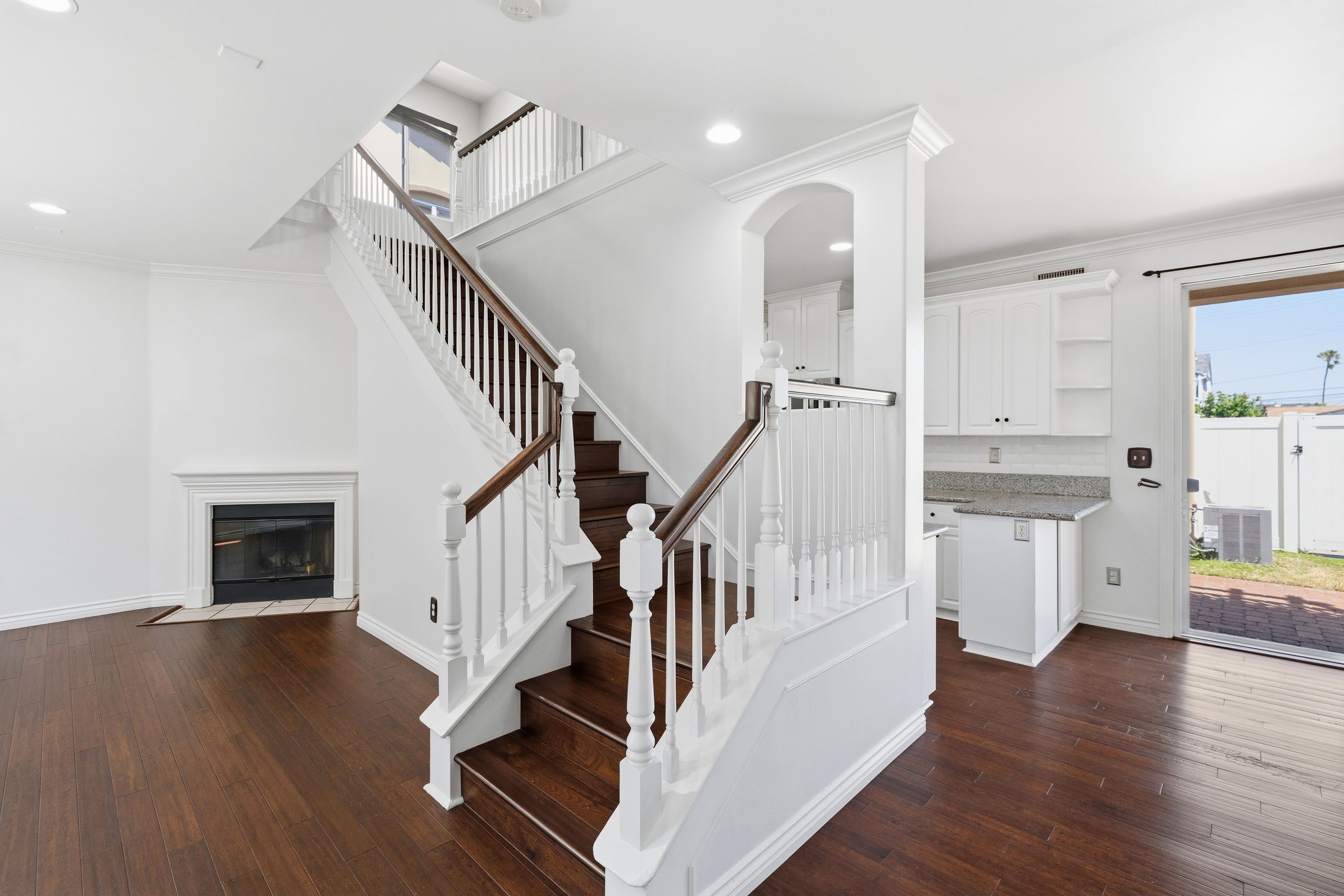  15614 Firmona Avenue, Lawndale, CA 90260 - 物件實景