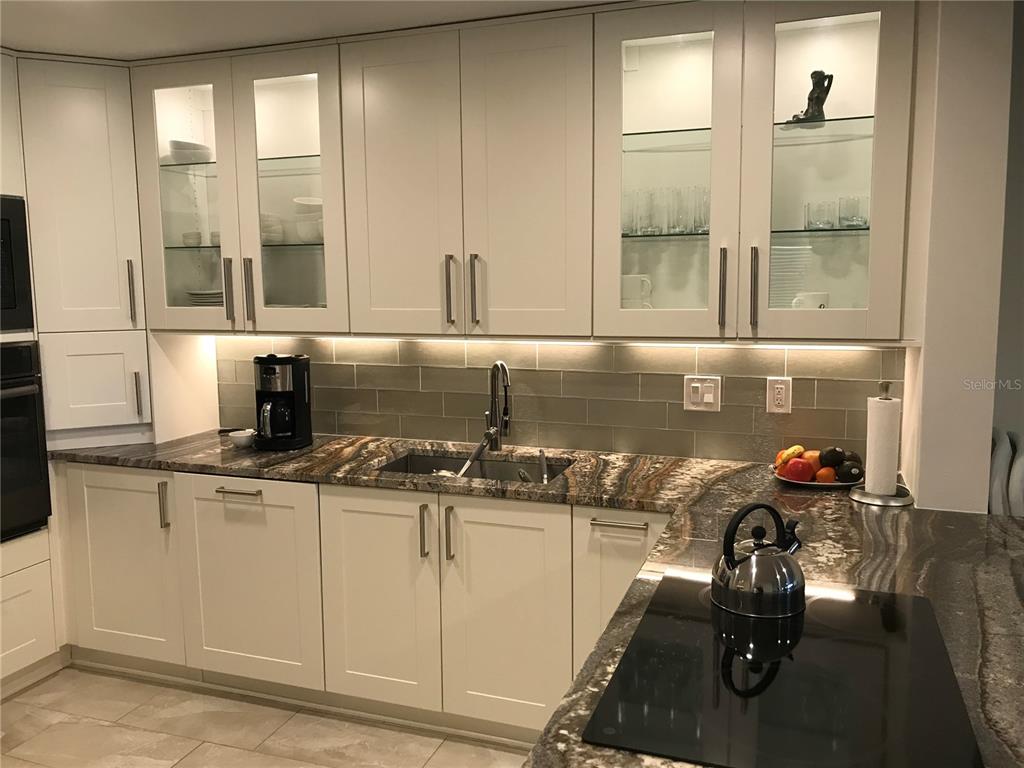 Sarasota, Florida, 34236, United States, 2 Bedrooms Bedrooms, ,2 BathroomsBathrooms,Residential,For Sale,1896445