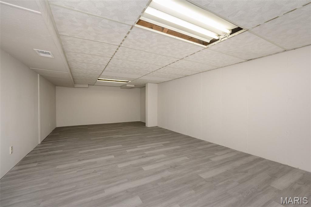 Ellisville, Missouri, 63011, United States, 4 Bedrooms Bedrooms, ,3 BathroomsBathrooms,Residential,For Sale,2002113