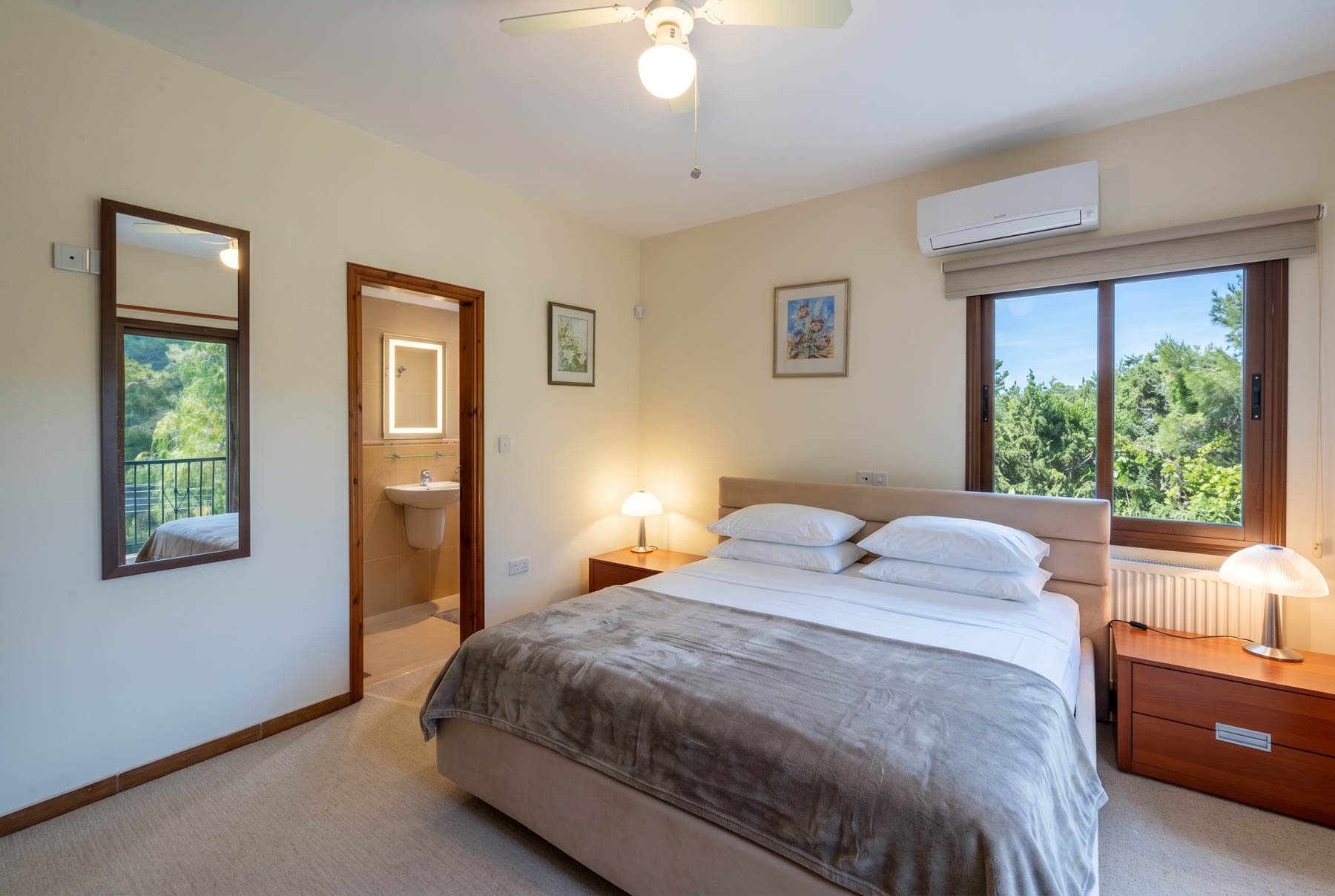  5 Bedroom Stone Villa with Pool near Troodos in Moniatis, Limassol - 物件實景