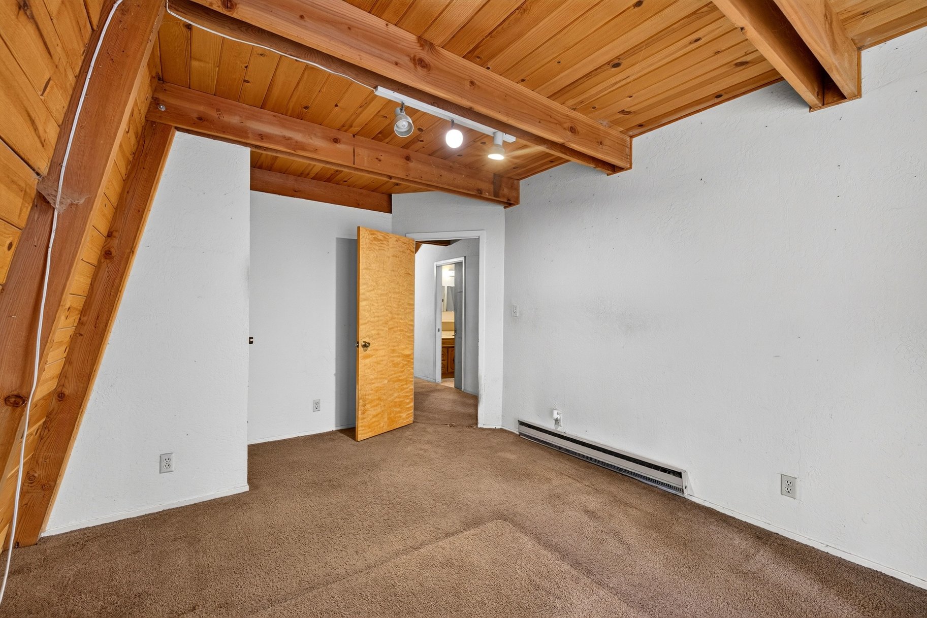  PRIME VALUE-ADD OPPORTUNITY IN SOUTH LAKE TAHOE - 物件實景