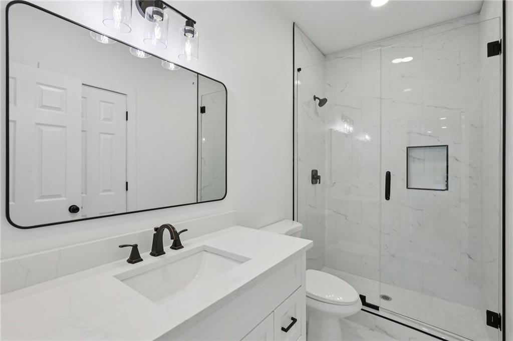 Alpharetta, Georgia, 30004, United States, 4 Bedrooms Bedrooms, ,3 BathroomsBathrooms,Residential,For Sale,1900649