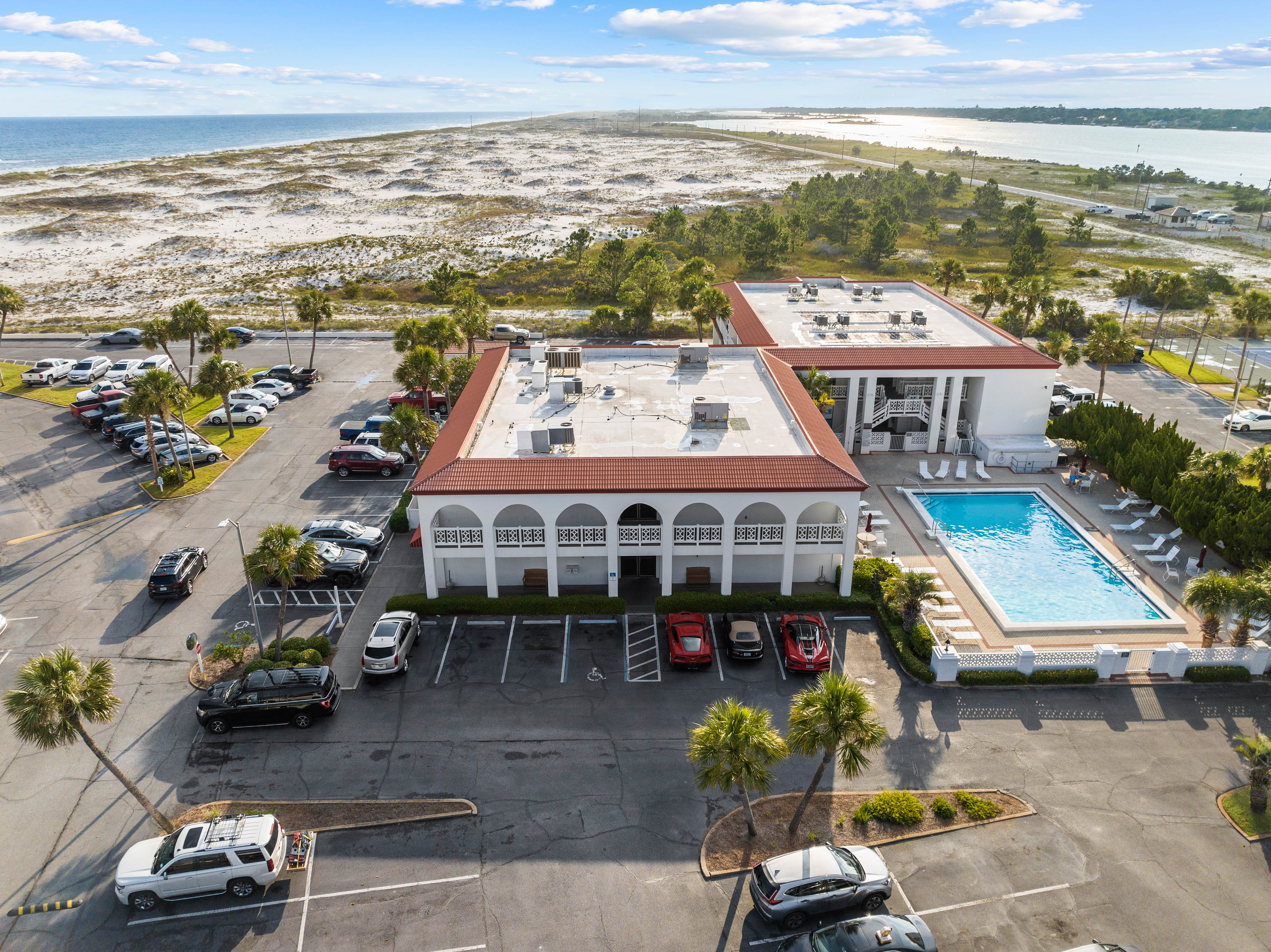  Top-Floor Studio Condo Ideal As Vacation Home Or Rental Investment - 物件實景