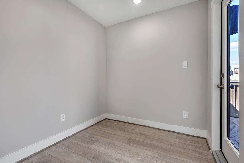 Houston, Texas, 77003, United States, 3 Bedrooms Bedrooms, ,4 BathroomsBathrooms,Residential,For Sale,1793835