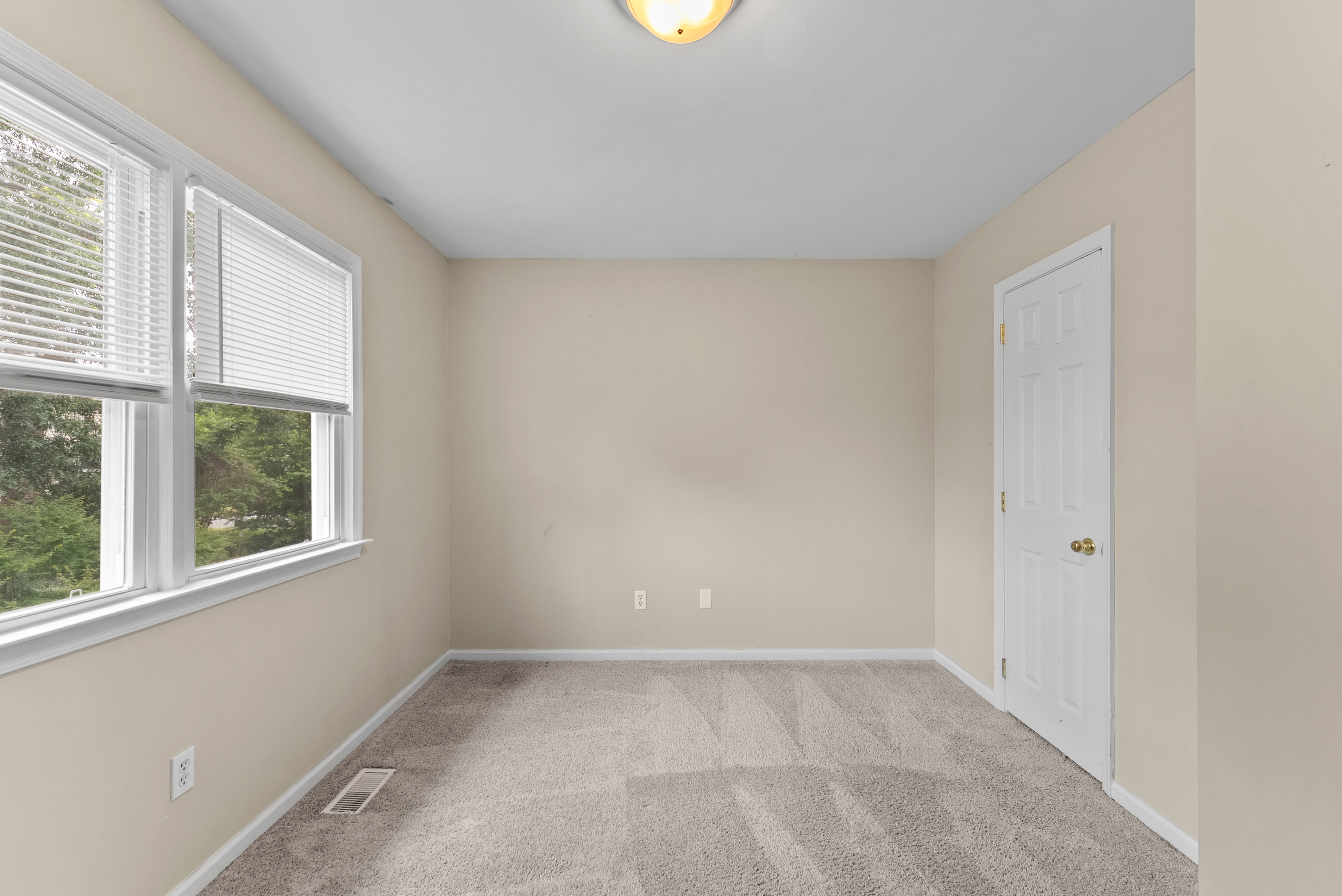  18 Hull Street, Newport News, VA 23601 - 物件實景