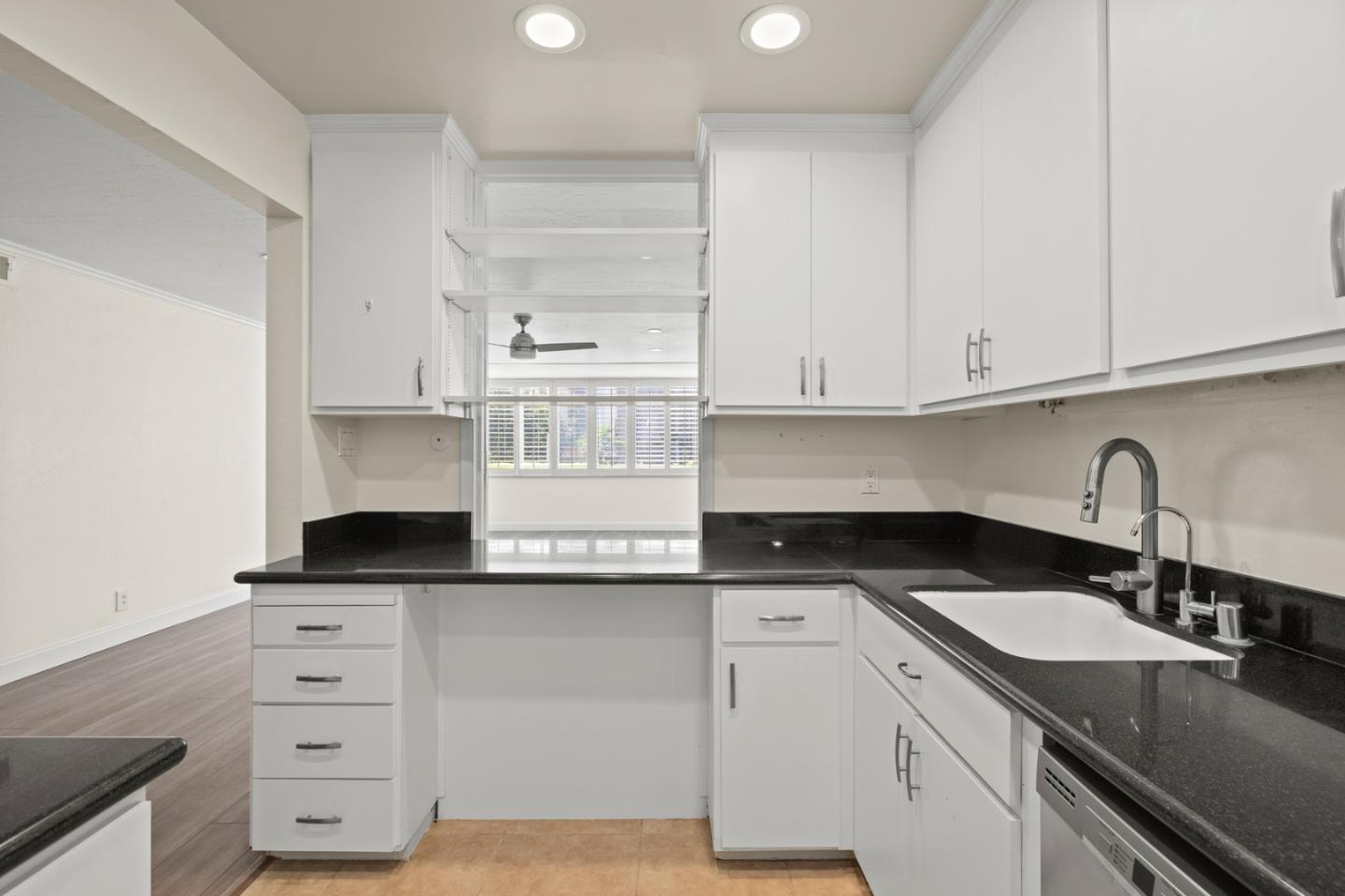 San Mateo, California, 94401, United States, 1 Bedroom Bedrooms, ,1 BathroomBathrooms,Residential,For Sale,1951170