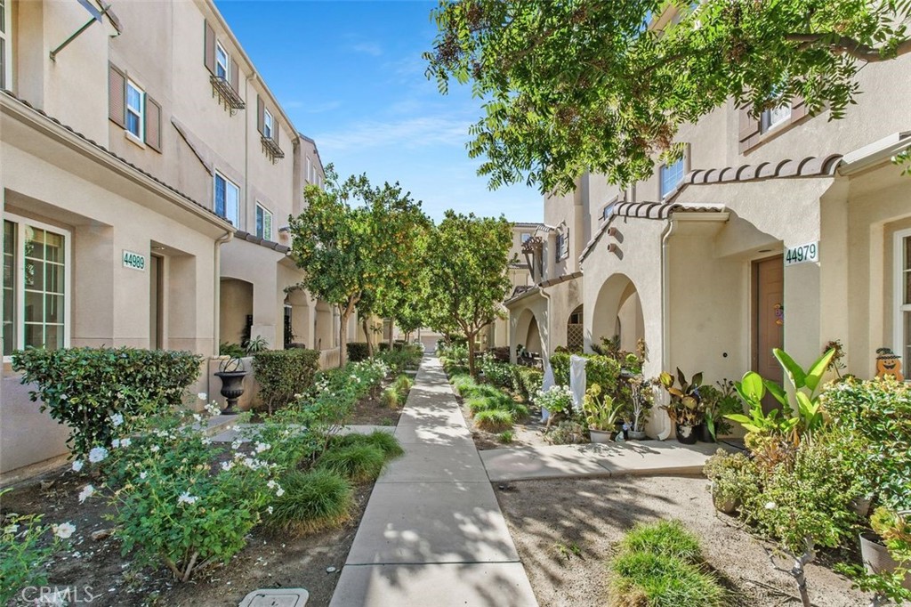 Temecula, California, 92592, United States, 3 Bedrooms Bedrooms, ,3 BathroomsBathrooms,Residential,For Sale,1970519