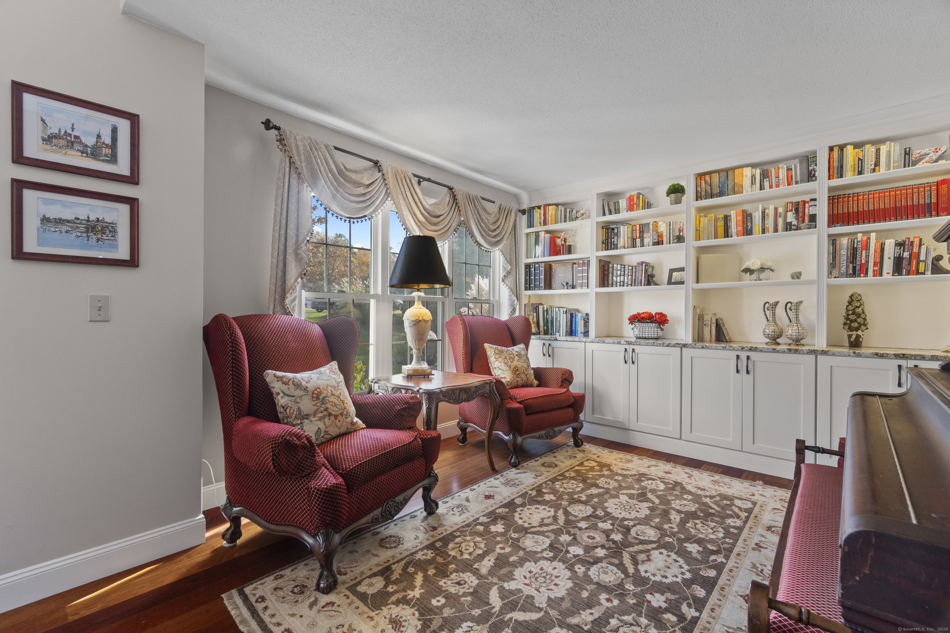 Salem, Connecticut, 06420, United States, 4 Bedrooms Bedrooms, ,3 BathroomsBathrooms,Residential,For Sale,1986048