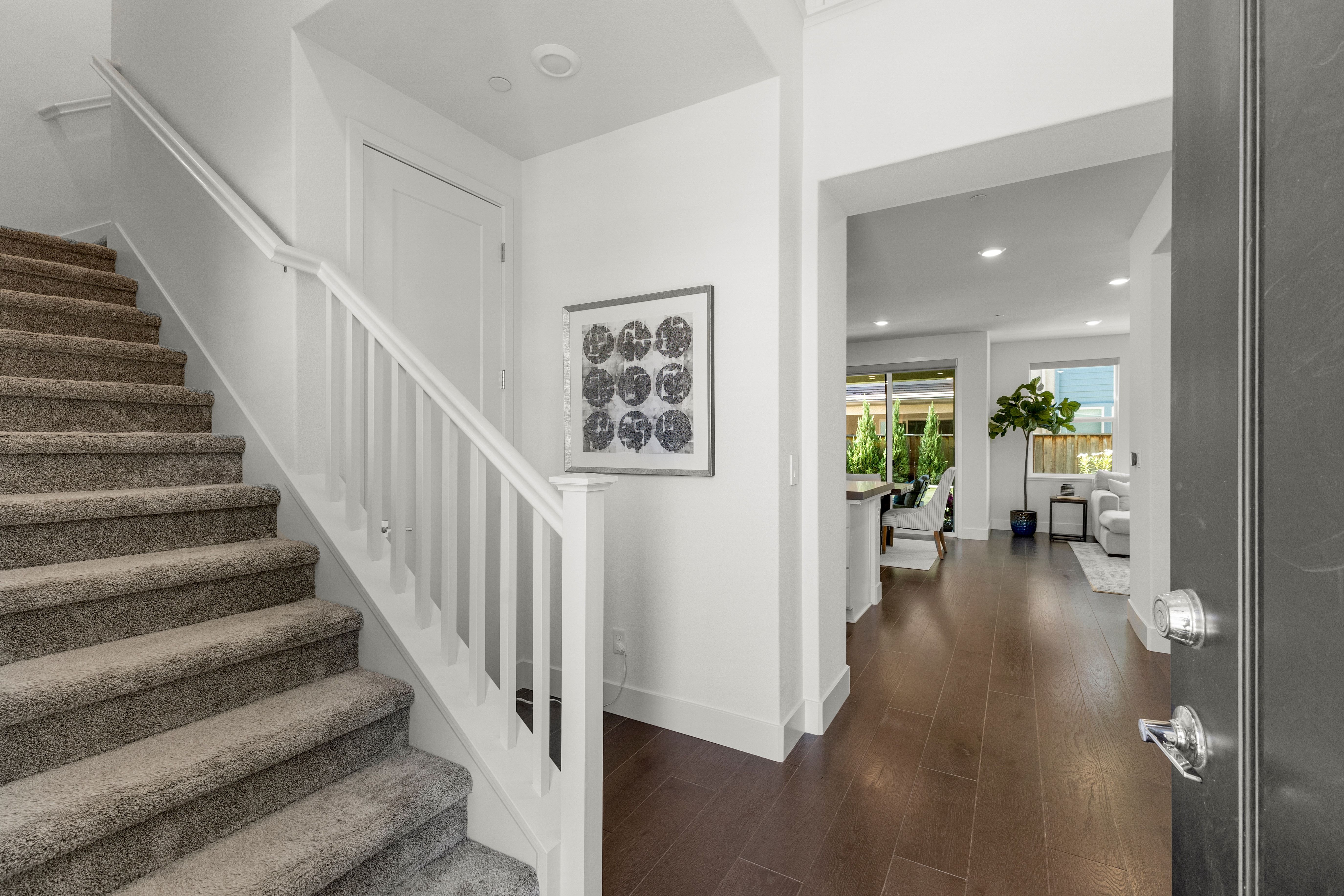  Sophisticated Smart-Home Living in Dublin
