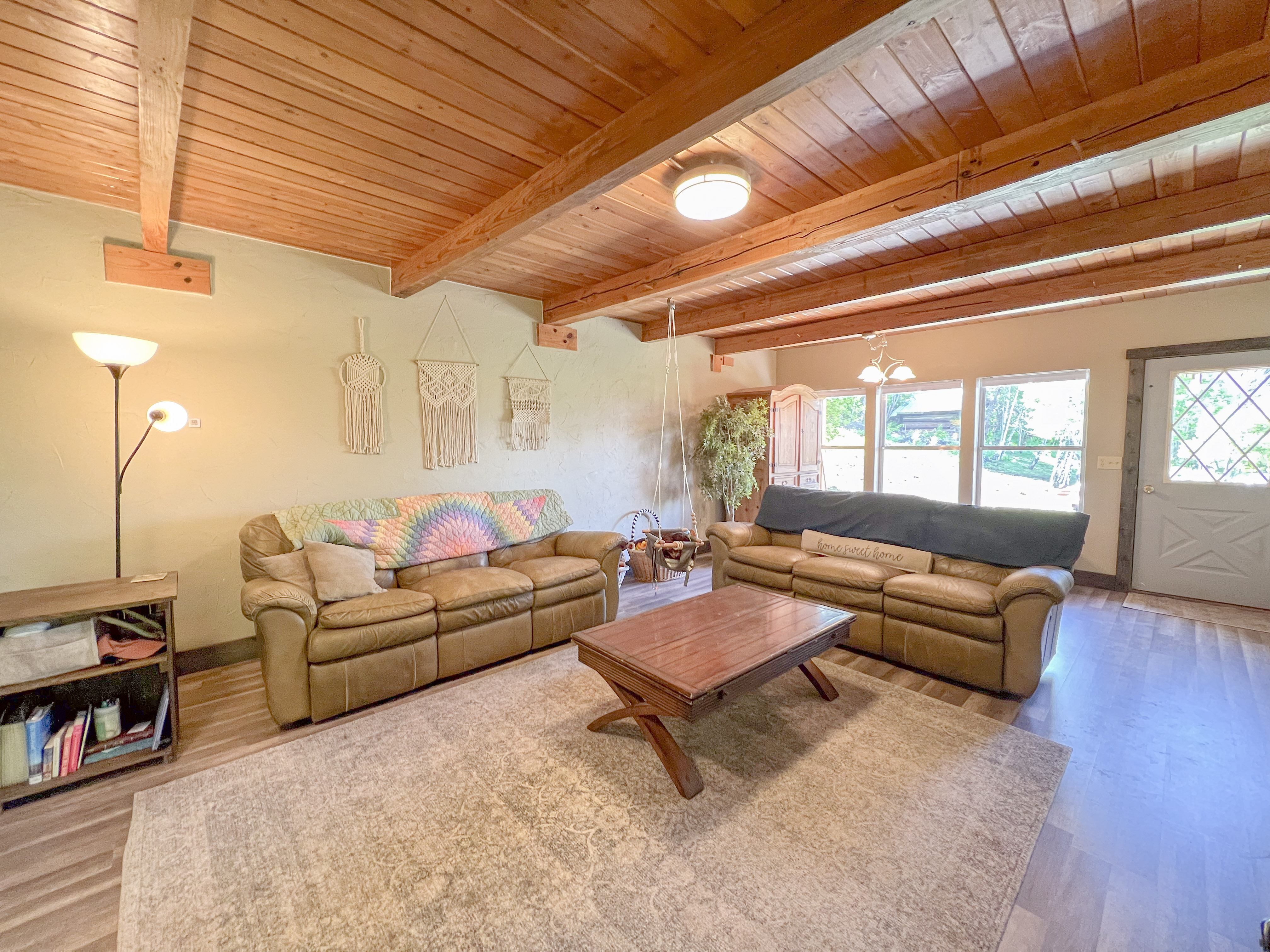 Kettle Falls, Washington, 99141, United States, 3 Bedrooms Bedrooms, ,2 BathroomsBathrooms,Residential,For Sale,1985709