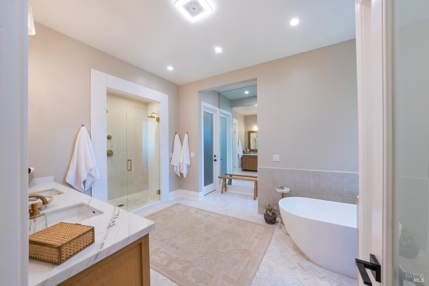 Calistoga, California, 94515, United States, 4 Bedrooms Bedrooms, ,5 BathroomsBathrooms,Residential,For Sale,1882697