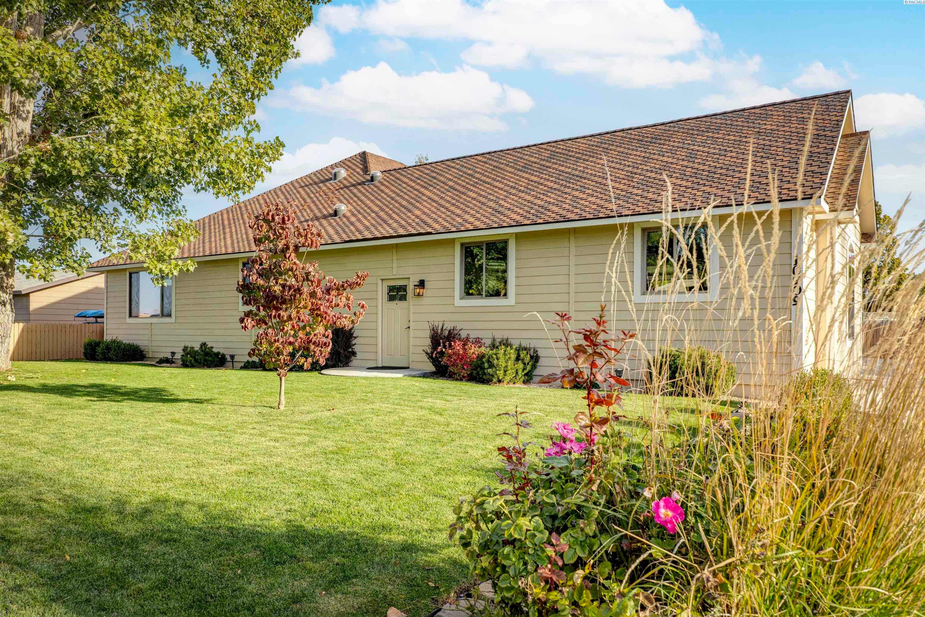 Pasco, Washington, 99301, United States, 3 Bedrooms Bedrooms, ,3 BathroomsBathrooms,Residential,For Sale,1981620