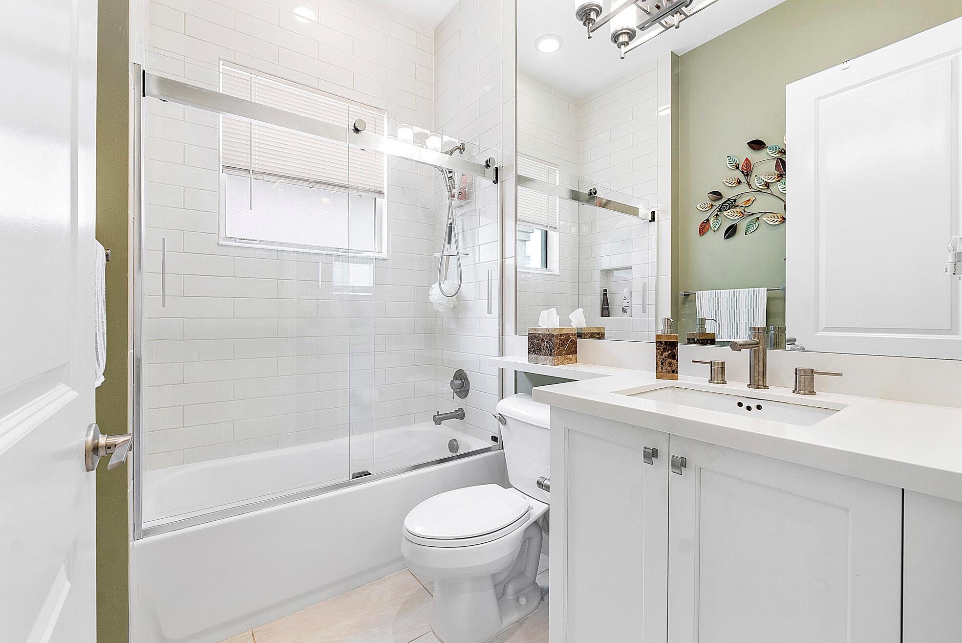 Boynton Beach, Florida, 33473, United States, 2 Bedrooms Bedrooms, ,2 BathroomsBathrooms,Residential,For Sale,1900739