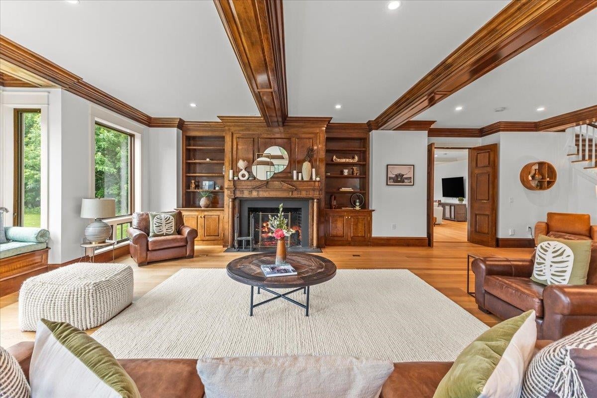 Stowe, Vermont, 05672, United States, 5 Bedrooms Bedrooms, ,7 BathroomsBathrooms,Residential,For Sale,1875535
